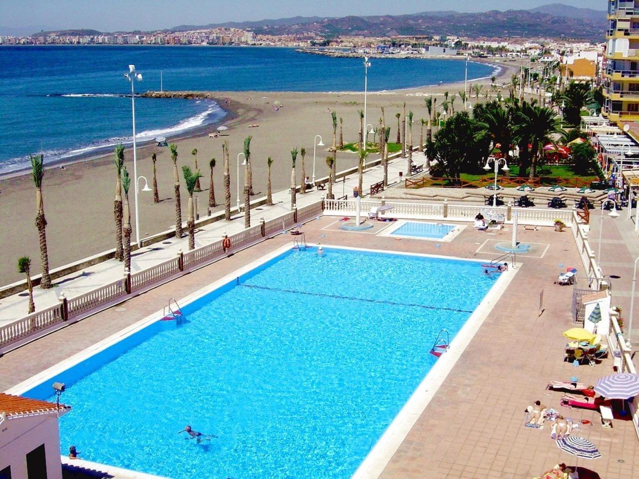 Apartamentos Intercentro Algarrobo-Costa Apartamentos Turisticos -Inmobiliaria Eksteriør billede