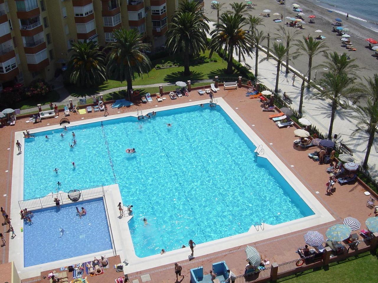 Apartamentos Intercentro Algarrobo-Costa Apartamentos Turisticos -Inmobiliaria Eksteriør billede