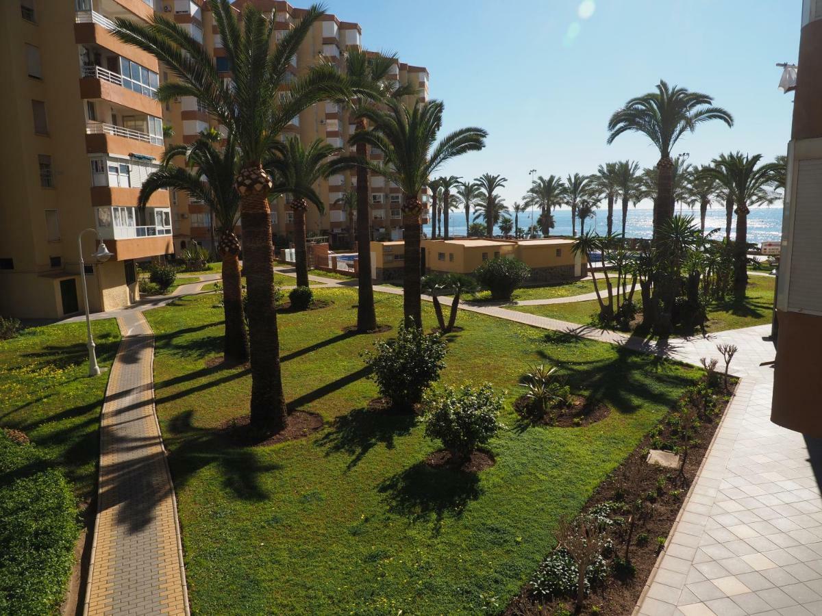 Apartamentos Intercentro Algarrobo-Costa Apartamentos Turisticos -Inmobiliaria Eksteriør billede